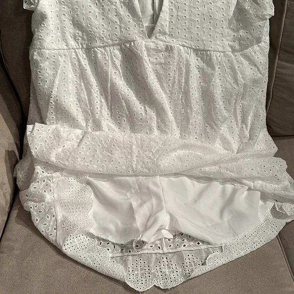 Lace Eyelet Dress - Picture 3 of 4